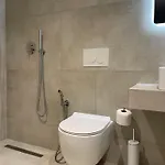 Ionian Terrace هيماري